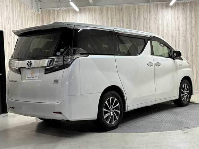TOYOTA VELLFIRE  HYBRID 4WD 2015