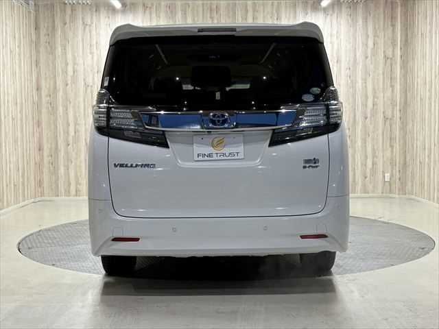 TOYOTA VELLFIRE  HYBRID 4WD 2015