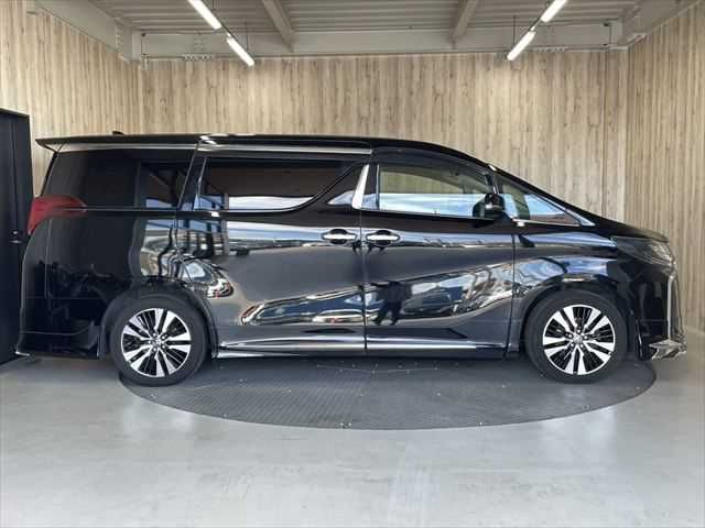 TOYOTA ALPHARD 2019
