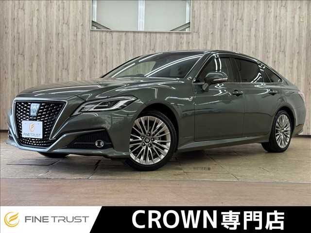 TOYOTA CROWN sedan hybrid 2018