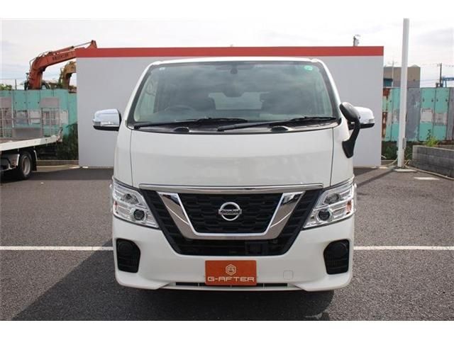 NISSAN NV350 CARAVAN 2018
