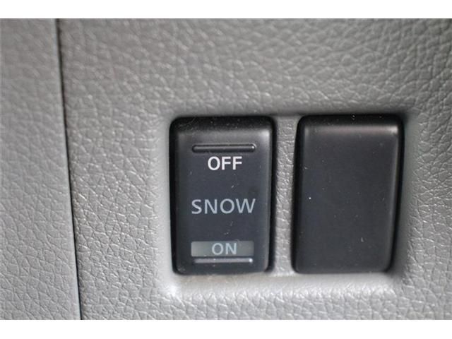 NISSAN NV350 CARAVAN 2018