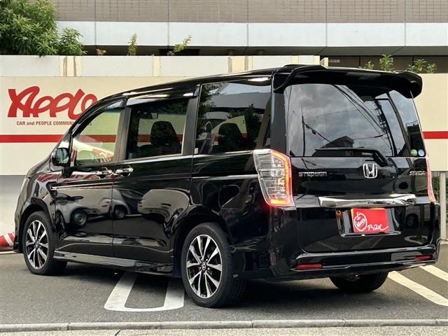 HONDA STEPWAGON SPADA 2012