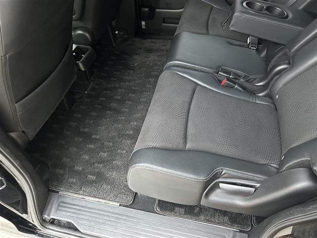 HONDA STEPWAGON SPADA 2012