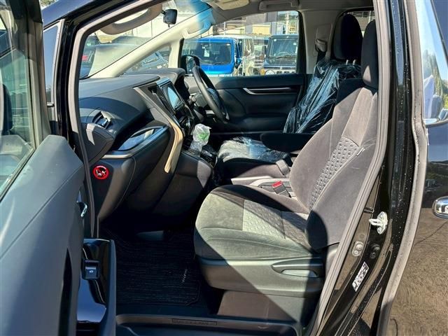 TOYOTA VELLFIRE 2015