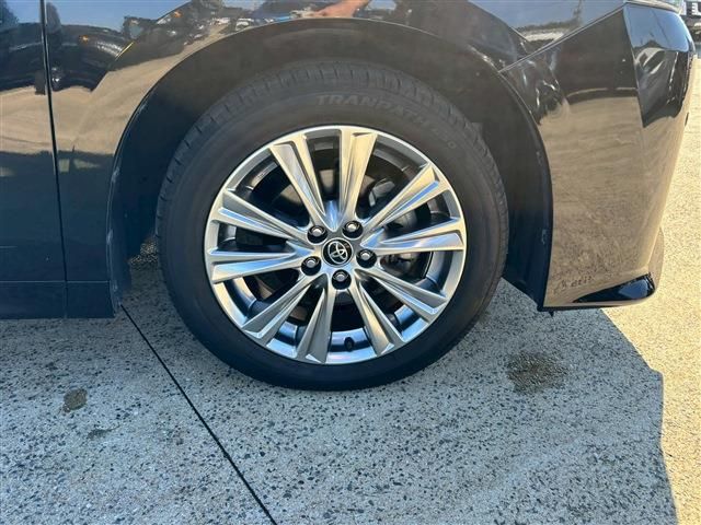 TOYOTA VELLFIRE 2015