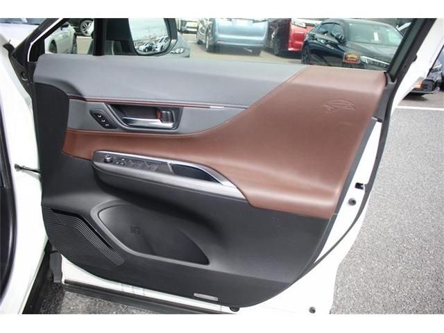 TOYOTA HARRIER 2WD 2020