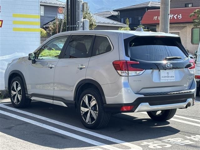 SUBARU FORESTER 2019