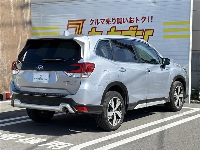 SUBARU FORESTER 2019