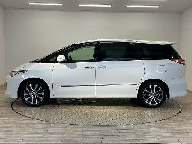TOYOTA ESTIMA 2017