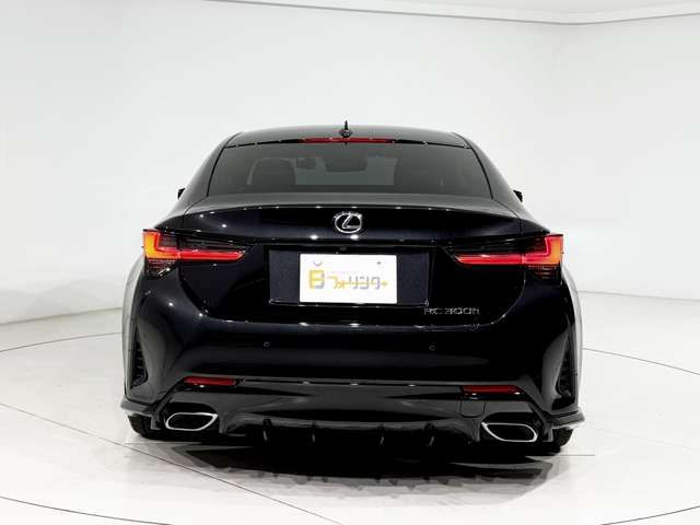 TOYOTA LEXUS RC300h 2023