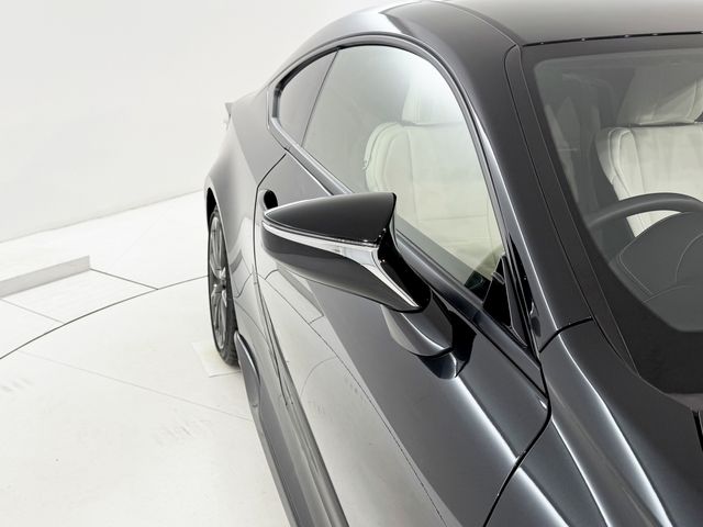 TOYOTA LEXUS RC300h 2023