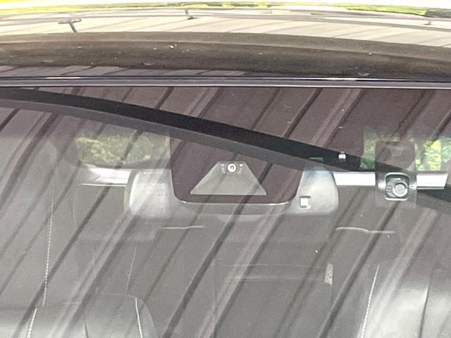 TOYOTA HARRIER 2WD 2019