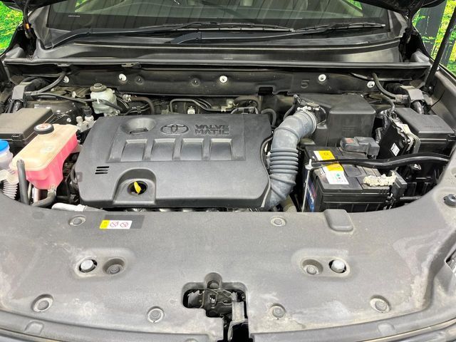 TOYOTA HARRIER 2WD 2019