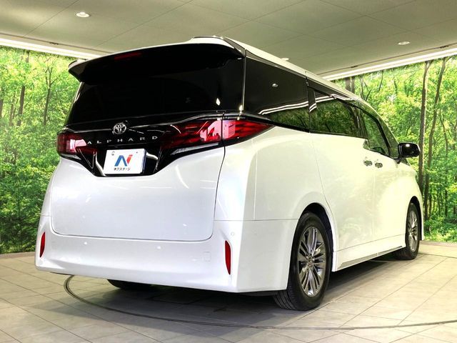 TOYOTA ALPHARD 2024
