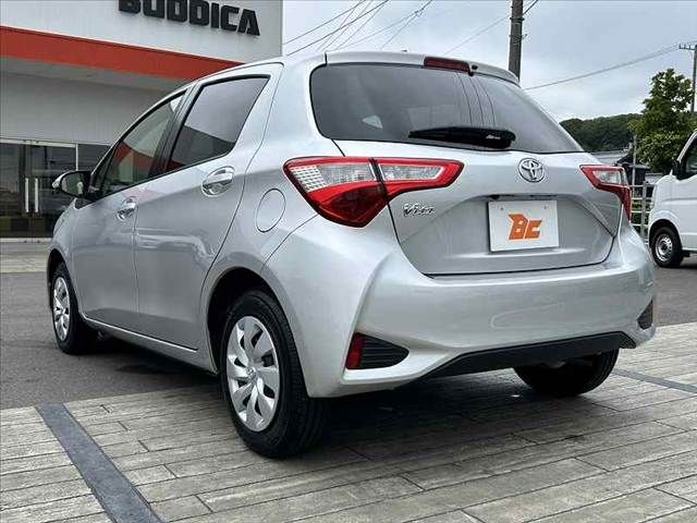 TOYOTA VITZ 2019