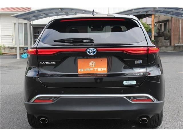 TOYOTA HARRIER HYBRID 2020