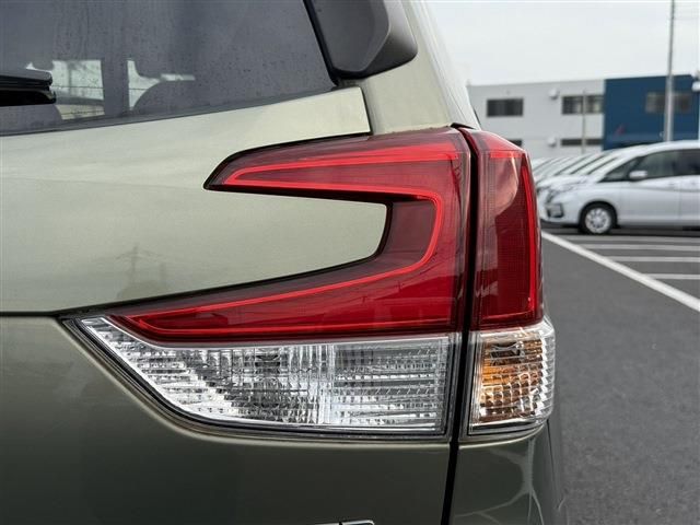 SUBARU FORESTER 2019