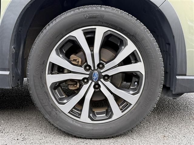 SUBARU FORESTER 2019