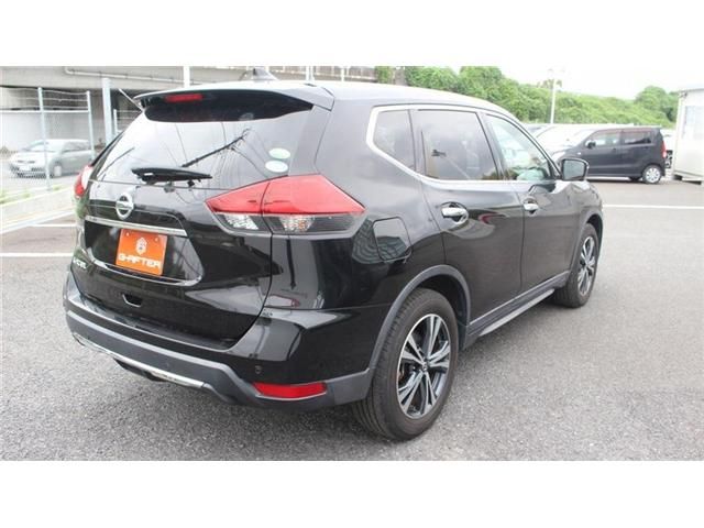 NISSAN X-TRAIL 2WD 2018