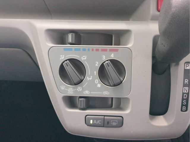 DAIHATSU MIRA e:S 2019