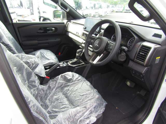 MITSUBISHI TRITON 2025