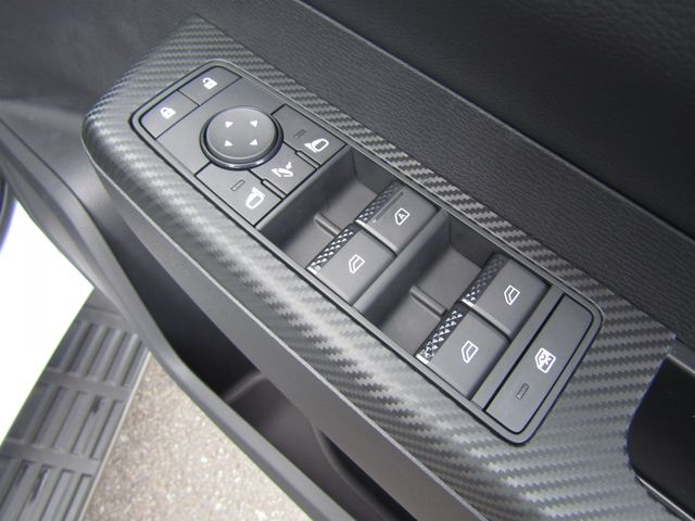 MITSUBISHI TRITON 2025