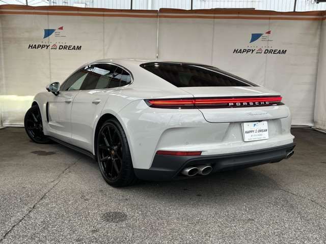 PORSCHE PORSCHE PANAMERA 2024