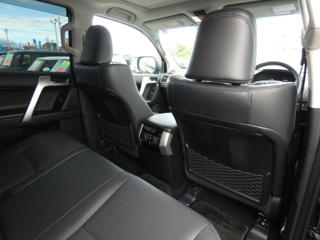 TOYOTA LANDCRUISER PRADO 2023