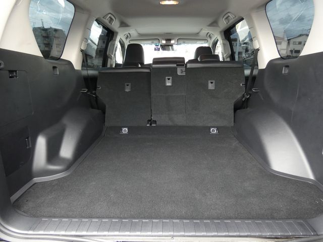 TOYOTA LANDCRUISER PRADO 2023