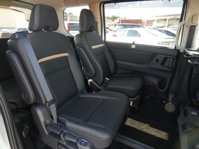 NISSAN SERENA  WG 2023