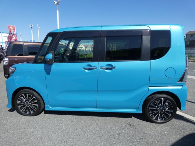 DAIHATSU TANTO CUSTOM 2022