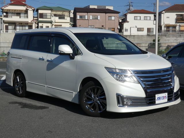 NISSAN ELGRAND 2015
