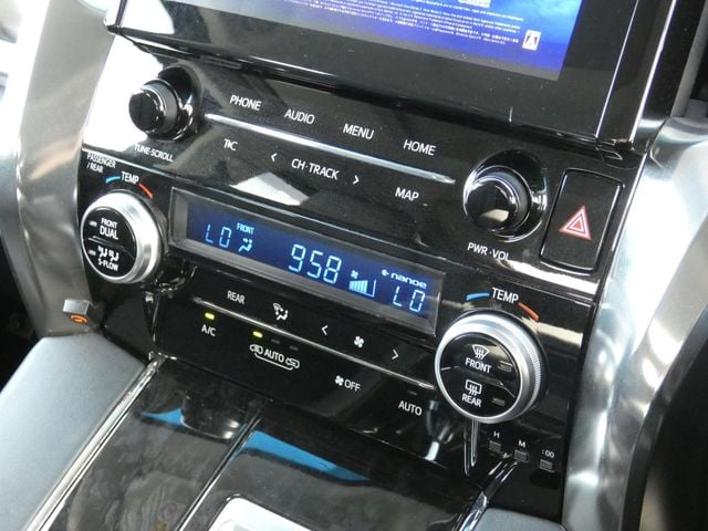 TOYOTA ALPHARD hybrid 4WD 2021