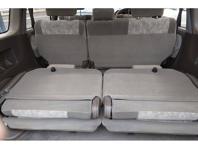 TOYOTA LANDCRUISER PRADO 2001