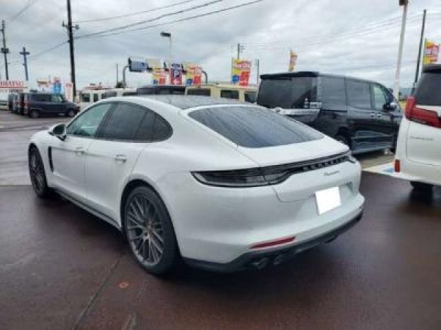 PORSCHE PORSCHE PANAMERA 2023