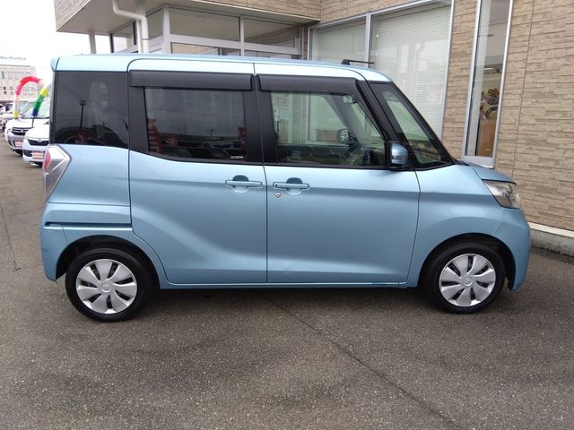 MITSUBISHI eK SPACE 2018