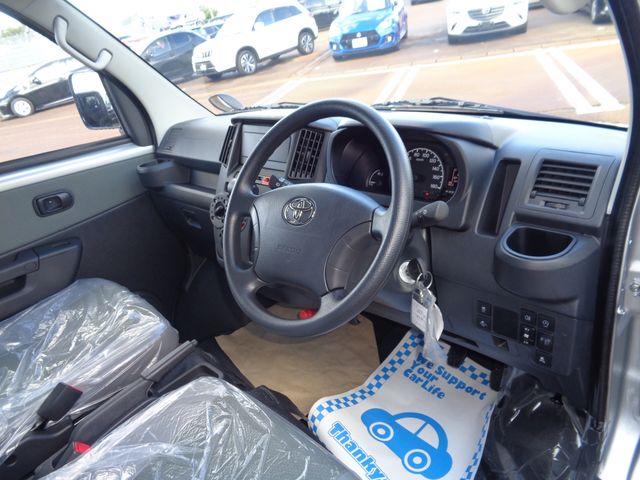 TOYOTA TOWNACE van 4WD 2025
