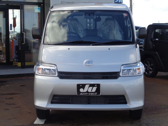 TOYOTA TOWNACE van 4WD 2025