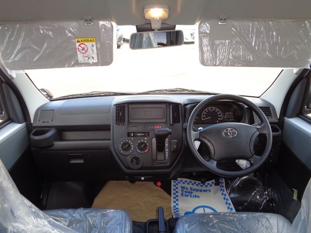 TOYOTA TOWNACE van 4WD 2025