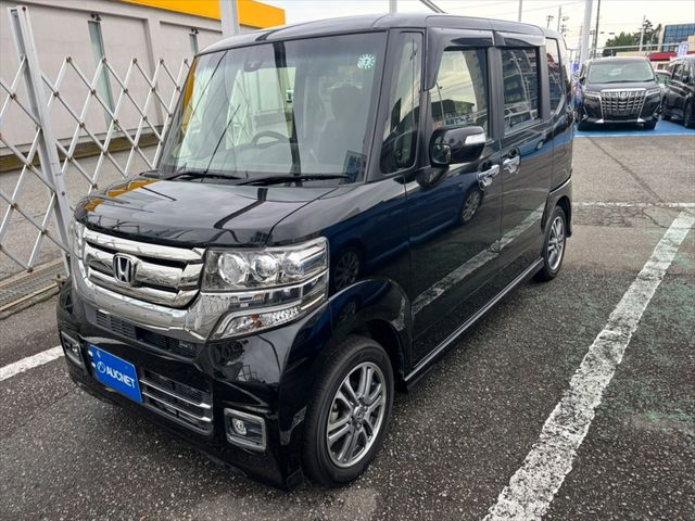 HONDA N BOX CUSTOM 2017