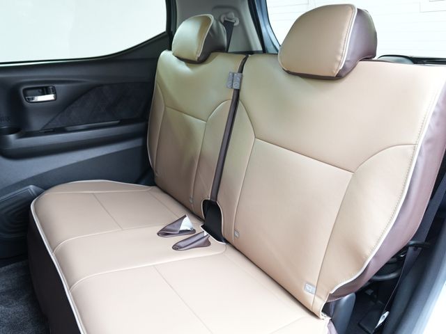 MITSUBISHI ek X EV 2023