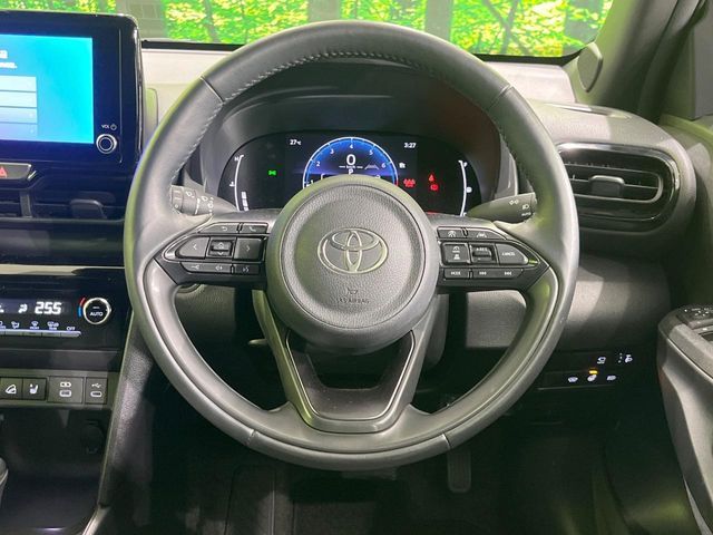 TOYOTA YARIS CROSS 2024