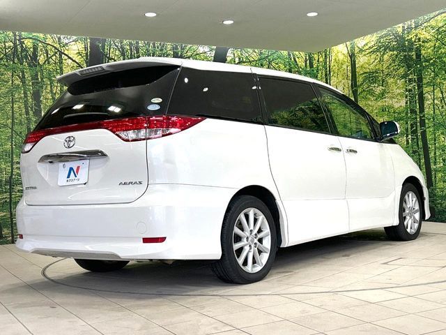 TOYOTA ESTIMA 2010