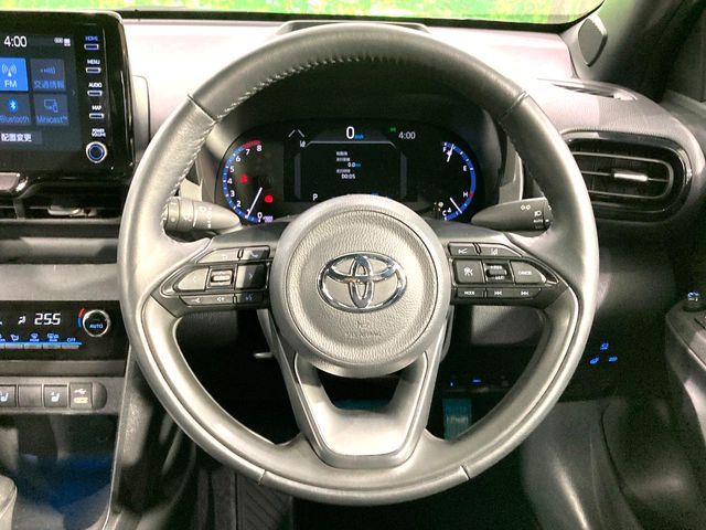 TOYOTA YARIS CROSS 2023