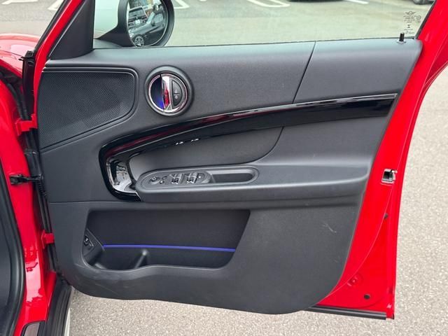 BMW MINI COOPER D CROSSOVER 2020