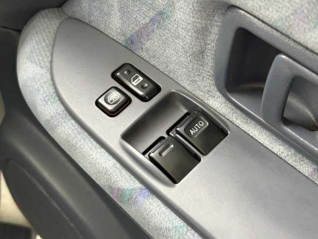 TOYOTA LANDCRUISER PRADO 2000