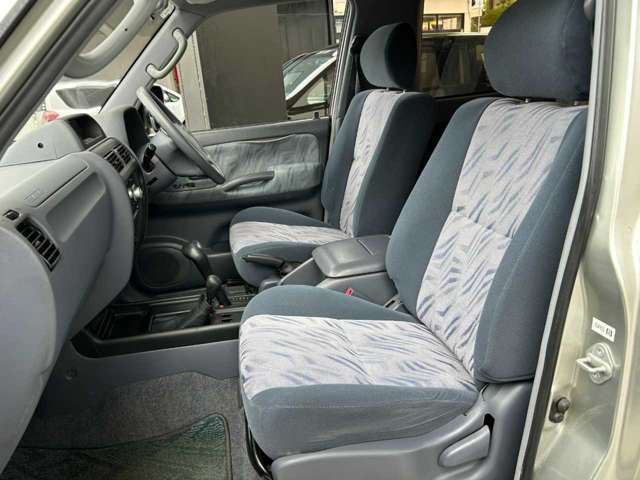 TOYOTA LANDCRUISER PRADO 2000