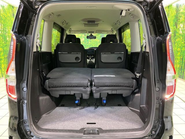 NISSAN SERENA  WG 2022