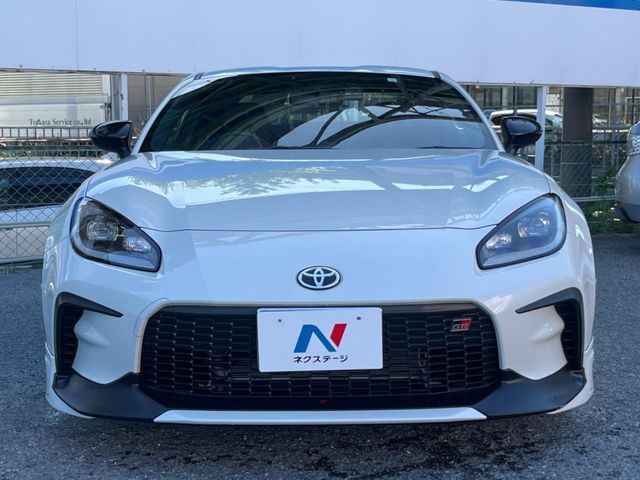 TOYOTA GR86 2023